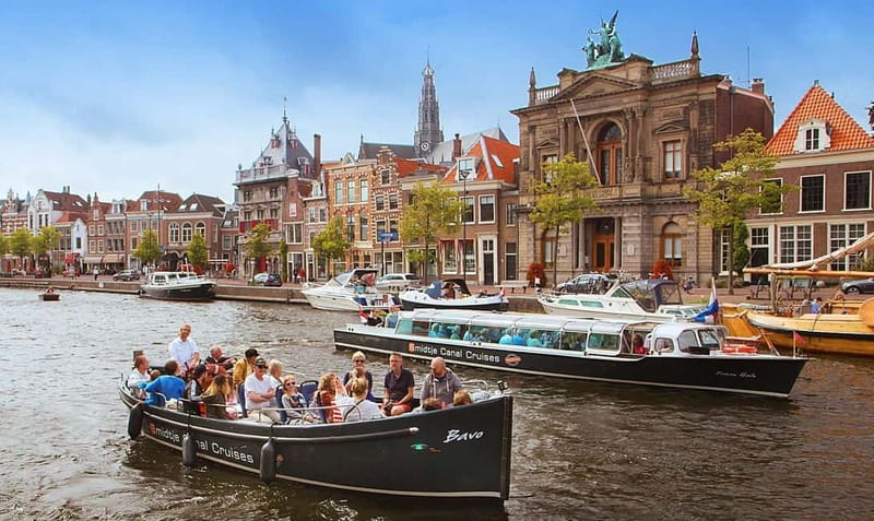Local Cheese and Wine Cruise through Haarlem - My Verdict on the Haarlem Cheese and Wine Cruise