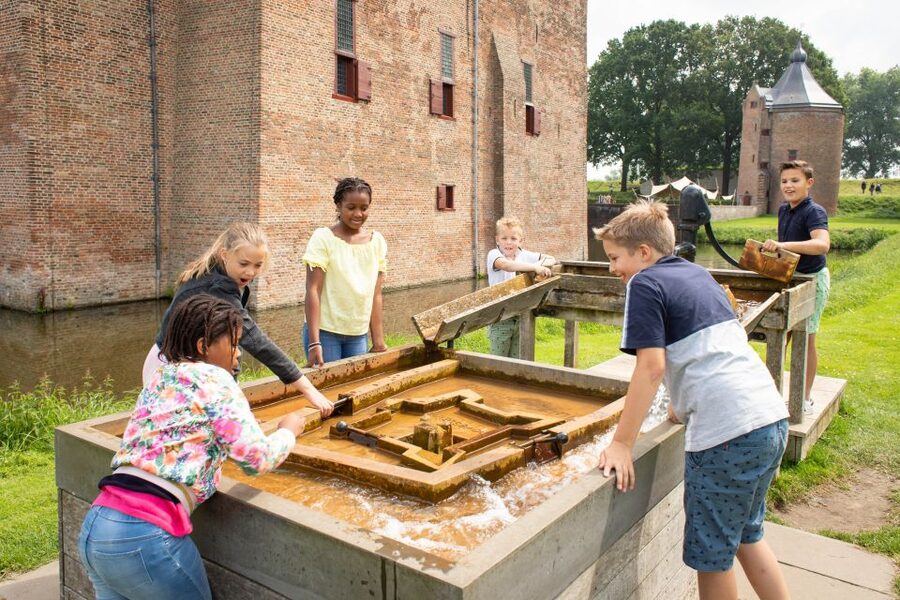 Loevestein Castle Entry Ticket - Exhibitions that give the visit a fresh focus