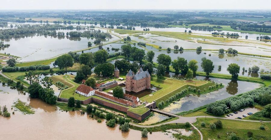 Loevestein Castle Entry Ticket - A strong choice for families with children