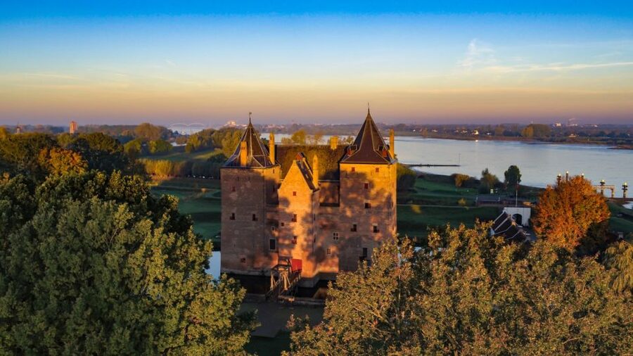 Loevestein Castle Entry Ticket - What the $20 ticket gives you