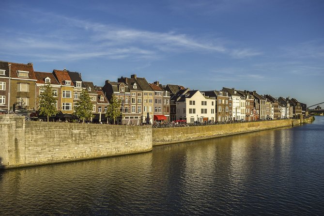 Maastricht Privat Sightseeing City Walk - Why this two-hour walk works in Maastricht