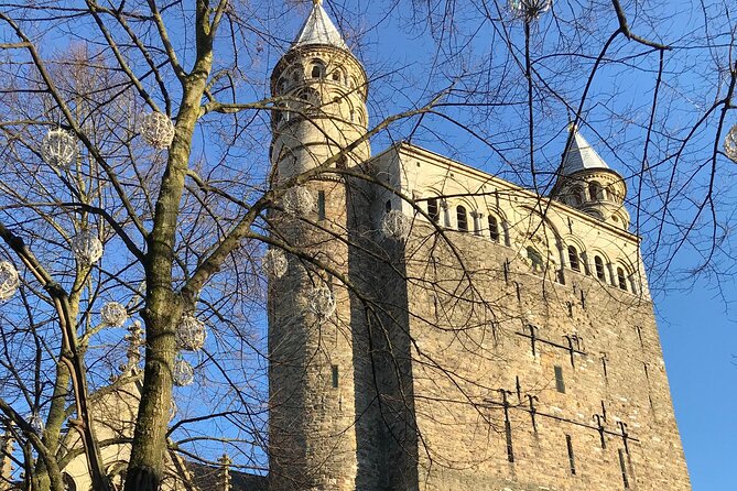 Maastricht Privat Sightseeing City Walk - Market Square and Maastricht’s civic heart