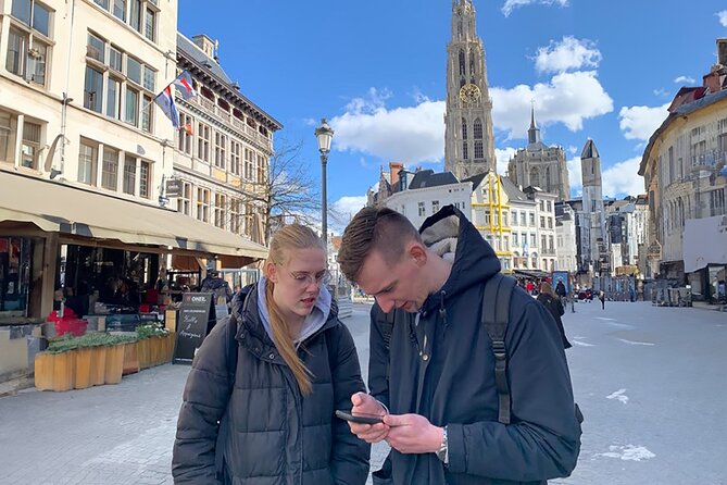 Maastricht Self Guided Sherlock Holmes Murder Mystery Game - How closely does the game use Maastricht?