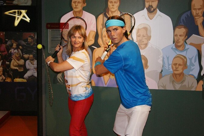 Madame Tussauds Amsterdam & 1-Hour Canal Cruise - A smart pairing at the center of Amsterdam