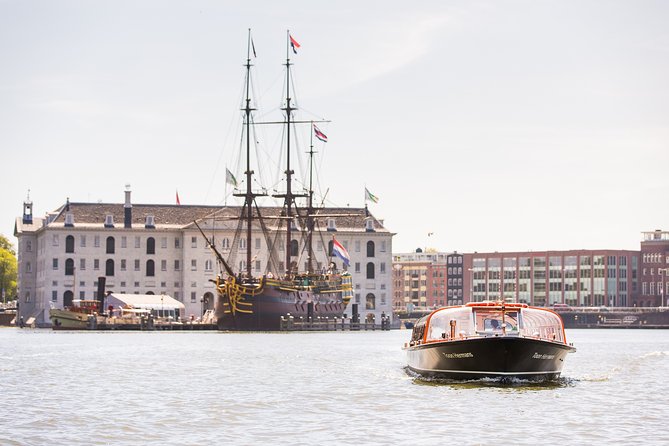 Madame Tussauds Amsterdam & 1-Hour Canal Cruise - The cruise reservation needs attention
