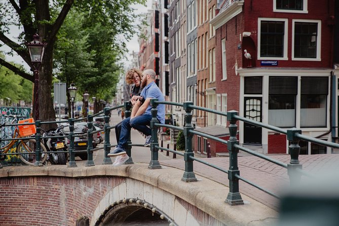 Memories for life - Photo shoots in Amsterdam with a professional photographer - Language, access, and group size