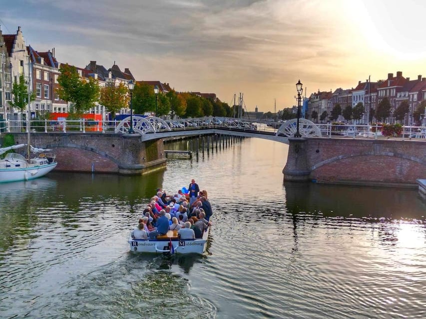 Middelburg: City Canal Cruise - The guide’s commentary makes the difference