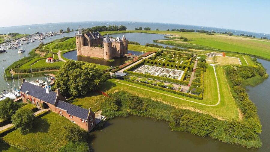Muiden: Entry Ticket to Muiderslot Castle - What Pierre Cuypers changed