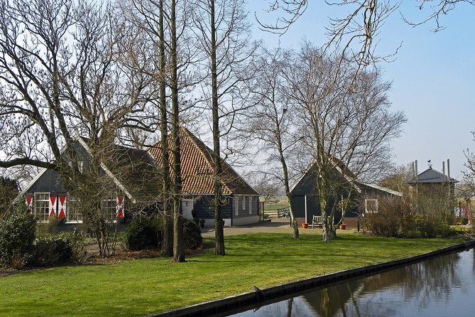 Off the Beaten Paths Dutch Landscape Private Tour 1/2 day Jaguar - A private Jaguar and a guide named Remco