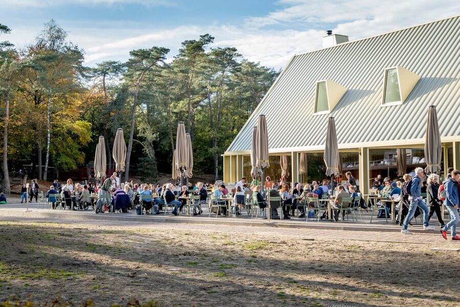Otterlo: De Hoge Veluwe National Park Entry Ticket - Watching for animals in seven game reserves