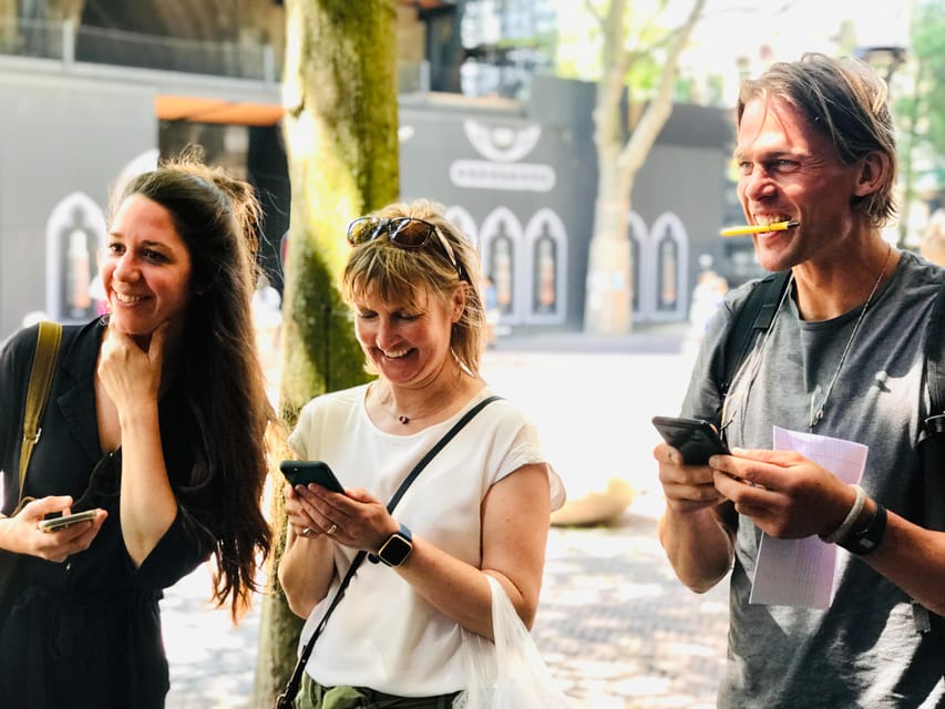 Outside Escape Amsterdam with your friend(s) and have fun! - Ending at Paleis op de Dam