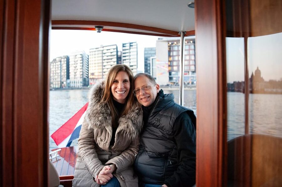 Photoshoot in or around Amsterdam - Timing, language, and meeting details