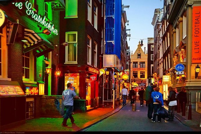 Private Amsterdam Red Light District and Food Tour (TOP RATED) - Meeting Near Centraal Station