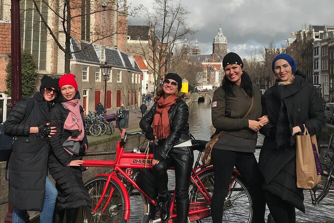 Private bike tour: Hidden gems around Amsterdam and surroundings - A windmill explains why the fields sit below the water