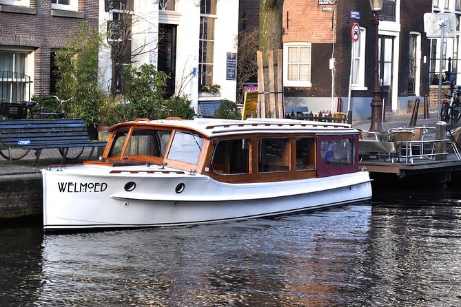 Private Champagne Canal Cruise in Amsterdam - Choosing the best departure time