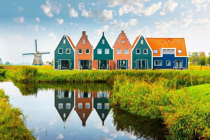 Private Day Trip to Zaanse Schans, Volendam & Marken from Amsterdam - Leaving Amsterdam for the Dutch countryside