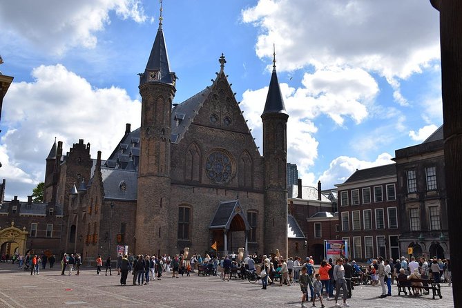 Private Delft and The Hague Tour incl. Madurodam from Amsterdam - How much value do you get for $390.52?
