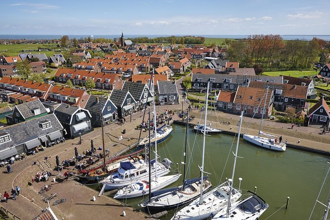 Private Excursion to Zaanse Schans, Edam, Volendam and Marken - Walking, weather, and the pace of the day