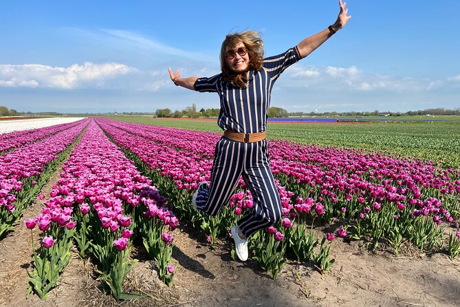 Private Guided Keukenhof Gardens and Zaanse Schans Tour - Two hours among Keukenhof’s spring gardens