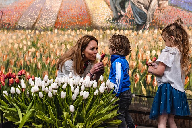 Private Keukenhof Gardens and Tulip Fields Tour from Amsterdam - Timing, tickets, and the small details that matter