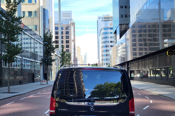 Private Minivan Transfer from Rotterdam - Why Delft can be worth the extra time