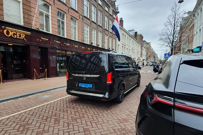 Private Minivan transfer to Rotterdam - Why a private minivan can beat the train