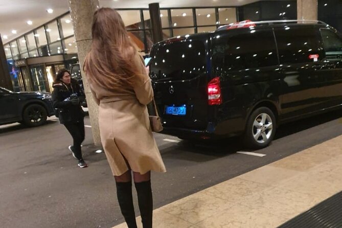 Private Minivan transfer to Rotterdam - Is $738.68 good value?