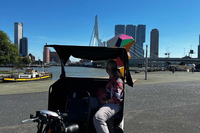 Private Pedicab/Rickshaw Tour of Rotterdam With a Local Guide - City Hall, one of the survivors of 1940