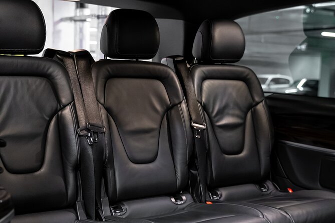 Private Taxi Airport Transfer to or from Schiphol Airport (AMS) - What the ride itself is like
