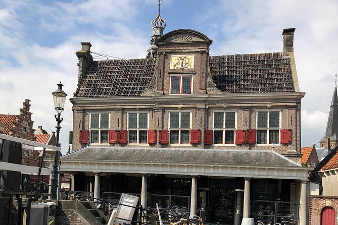Private tour from Amsterdam, windmills, clogs & cheese.. - The guides can make or break the experience