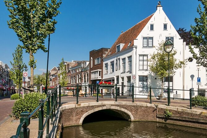 Private tour from Rotterdam to Windmills of Kinderdijk & Gouda Cheese Experience - Is $600 per person a fair price?