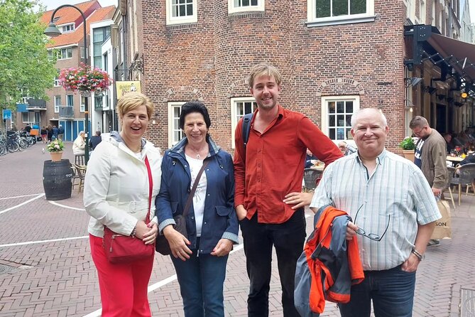 Private Tour of Delft & Rotterdam with Cube House and Transfer - Inside Rotterdam’s Cube House