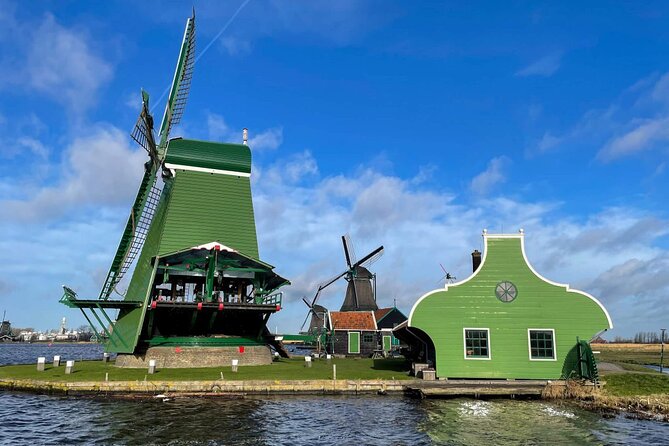 Private Tour to Giethoorn with boat and Zaanse Schans windmills - Is $443.80 per person a fair price?