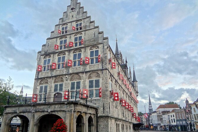 Private Tour to Kinderdijk and Delft / Leiden / Hague / Gouda - The value of a $397.36 private tour
