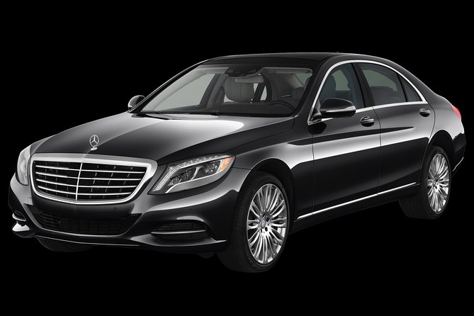 Private transfer between Rotterdam - Amsterdam (incl. Schiphol airport) - The ride from Schiphol to Rotterdam or Amsterdam