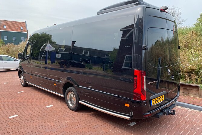 Private Transfer from Amsterdam to the Cruise Port in Rotterdam - Arriving at Wilhelminakade 699