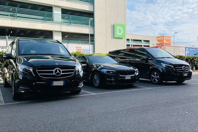 Private Transfer from Rotterdam Port to Amsterdam Airport (AMS) - Key points at a glance