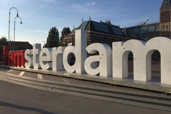Private Transfer from Rotterdam to Amsterdam - A calm alternative to a rushed connection