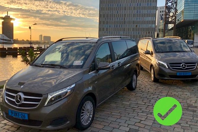 Private transfers from or to Schiphol (AMS) airport Amsterdam - What the private vehicle experience is like