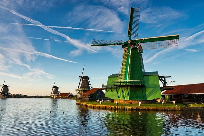 Private Zaanse Schans & Volendam Tour: Windmills, Cheese & Clogs - Zaanse Schans: wind power you can actually see