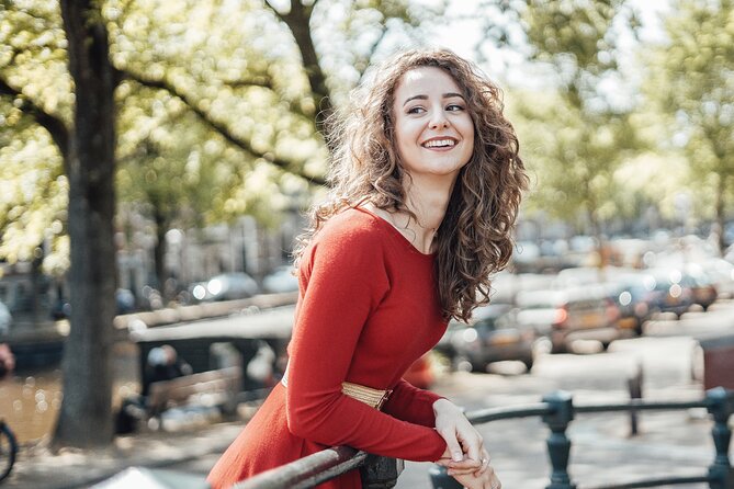 Professional Tinder Photo Session in Amsterdam - Who will get the most from this session