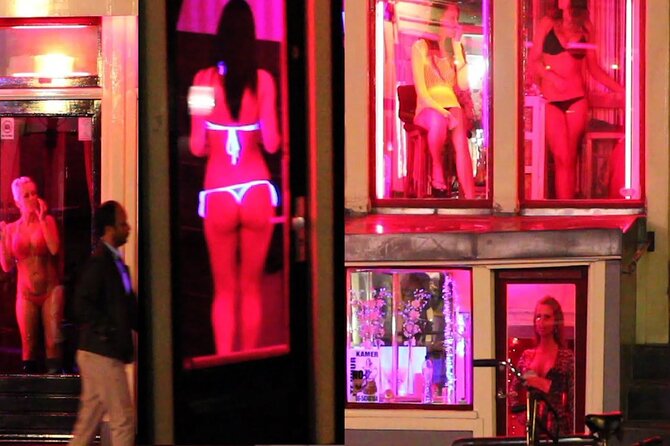 Red Light District Primetime Private Tour for 18+ Only - Zeedijk and the city’s ability to change