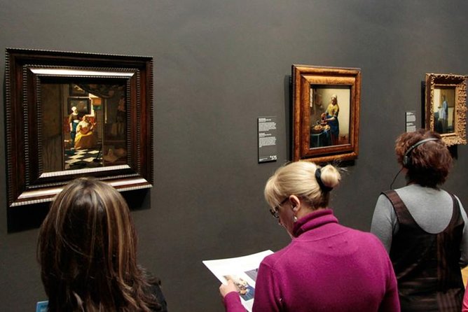 Rijksmuseum Amsterdam Exclusive Guided Tour w/ Reserved Entry - Timing, comfort, and museum rules