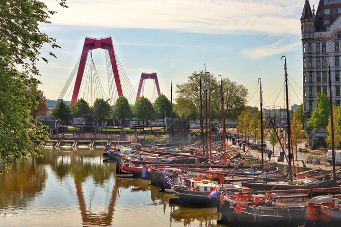 Rotterdam: City Walk Audio Guide in 7 Languages on your Phone - A route built around discovery, not a live guide