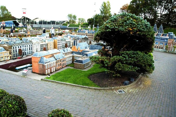 Rotterdam, Delft, The Hague Day Tour Incl. Madurodam/Royal Delft - Rotterdam begins with architecture and food