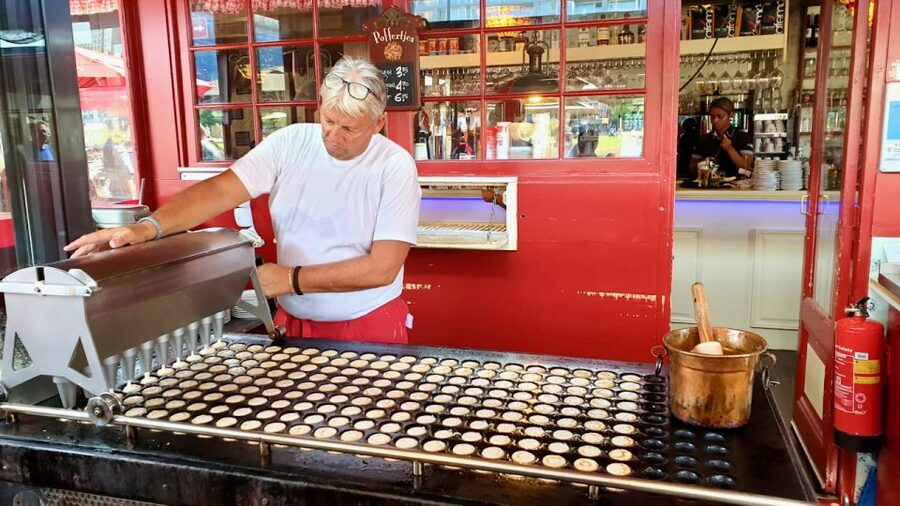 Rotterdam: Food Tour by Bike - Why a bike is the right way to taste Rotterdam