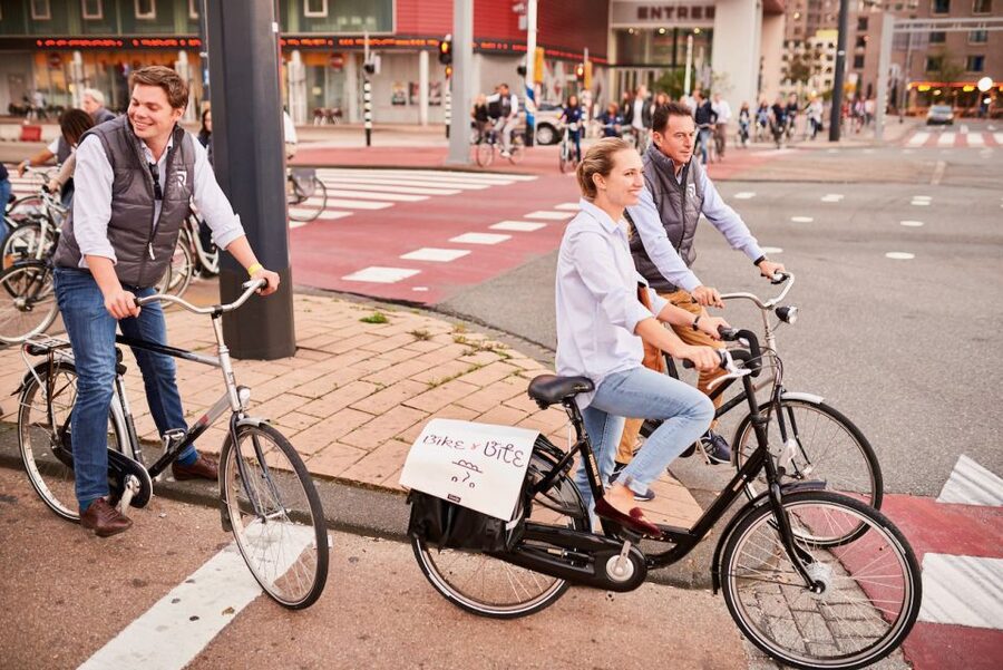 Rotterdam: Food Tour by Bike - Surinamese curry and Moroccan tapas show modern Rotterdam