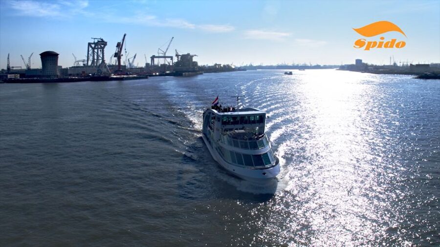Rotterdam: Harbor Sightseeing Cruise - The first stretch: Rotterdam’s skyline from the river
