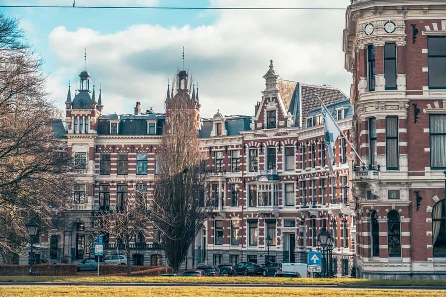 Rotterdam: Highlights & Gems Walking Tour with Dutch Local - Pace, accessibility, and practical planning