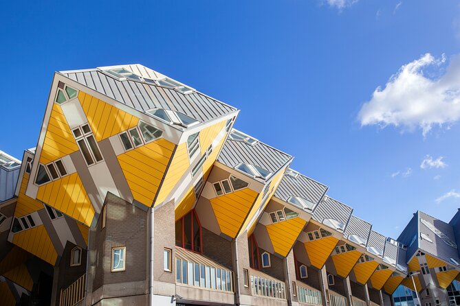 Rotterdam Highlights & Spies: Interactive City Game - From Rotterdam Central Station to Spanjaardsbrug